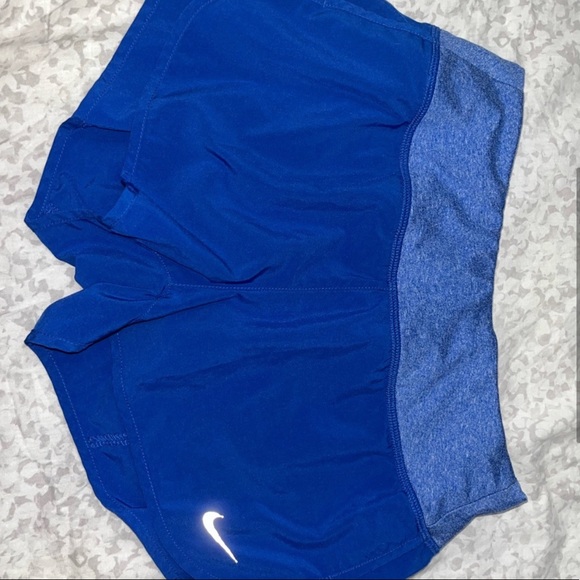 DRI - FIT Nike Shorts - Picture 3 of 7